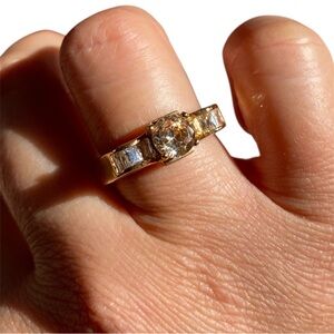 Elegant Gold Color Women's Ring with Crystals